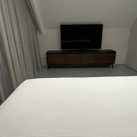 Garden Hill Na Tari 빌라 미트로박