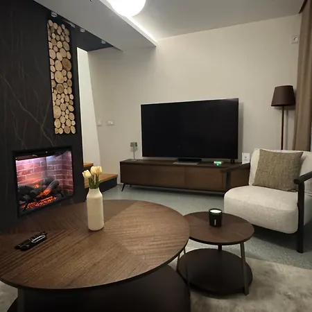 빌라 Garden Hill Na Tari 미트로박