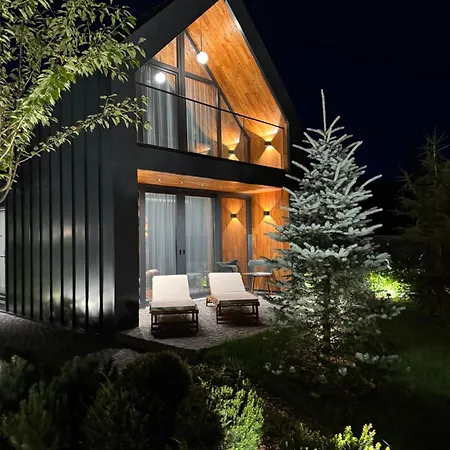 别墅 Garden Hill Na Tari 米特洛瓦克