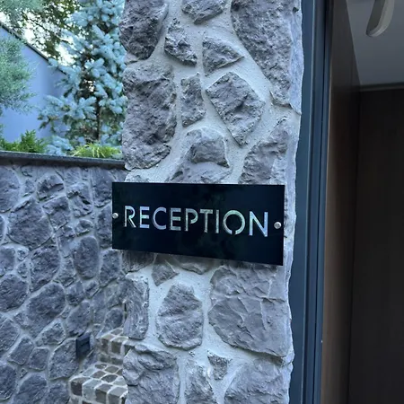 Garden Hill Na Tari *