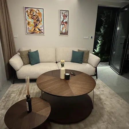 빌라 Garden Hill Na Tari 미트로박