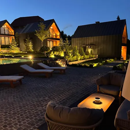 Garden Hill Na Tari 미트로박