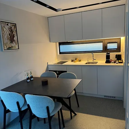 Garden Hill Na Tari 빌라 미트로박