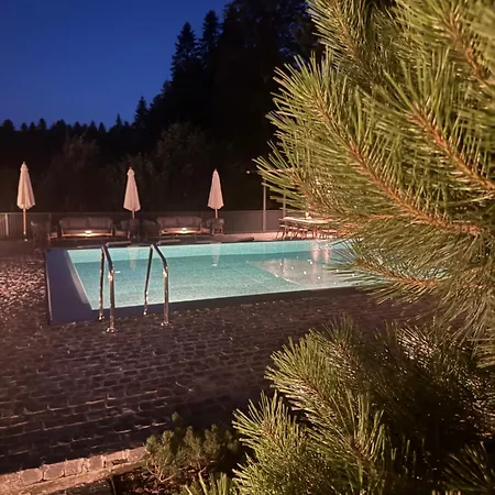 빌라 Garden Hill Na Tari 미트로박