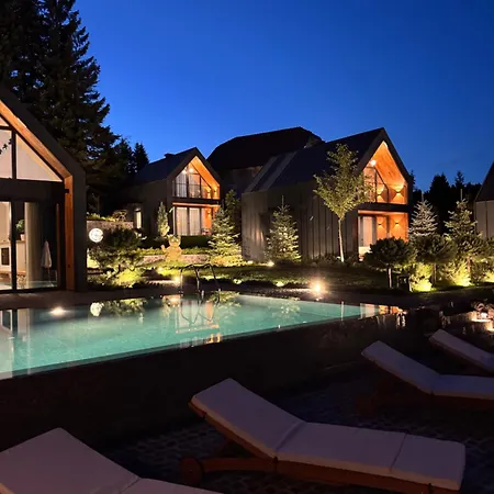 别墅 Garden Hill Na Tari 米特洛瓦克