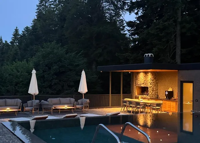 Garden Hill Na Tari * 米特洛瓦克