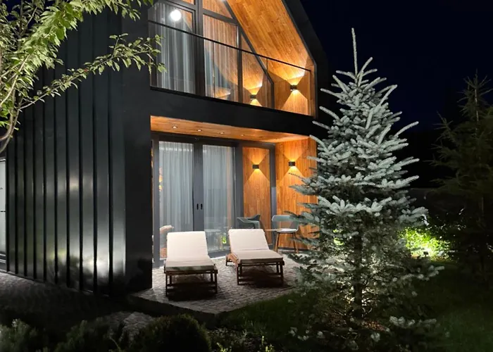 别墅 Garden Hill Na Tari 米特洛瓦克