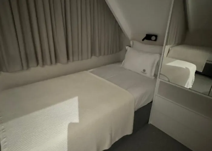 Garden Hill Na Tari *