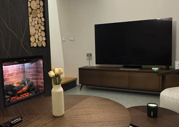 Garden Hill Na Tari 别墅 米特洛瓦克