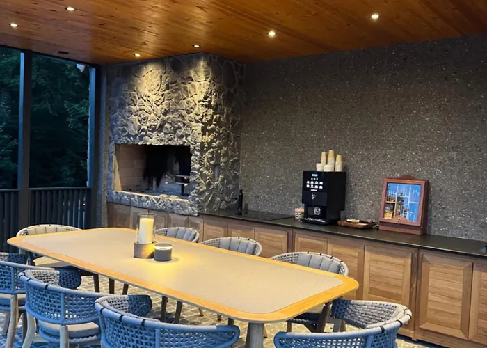 Garden Hill Na Tari 米特洛瓦克