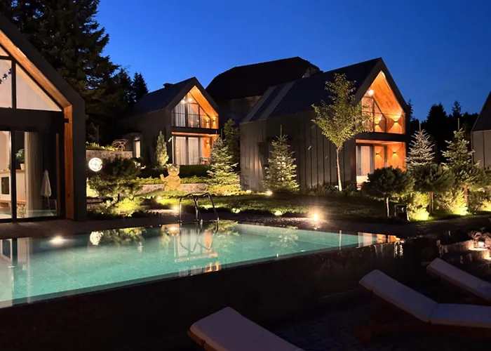 别墅 Garden Hill Na Tari 米特洛瓦克